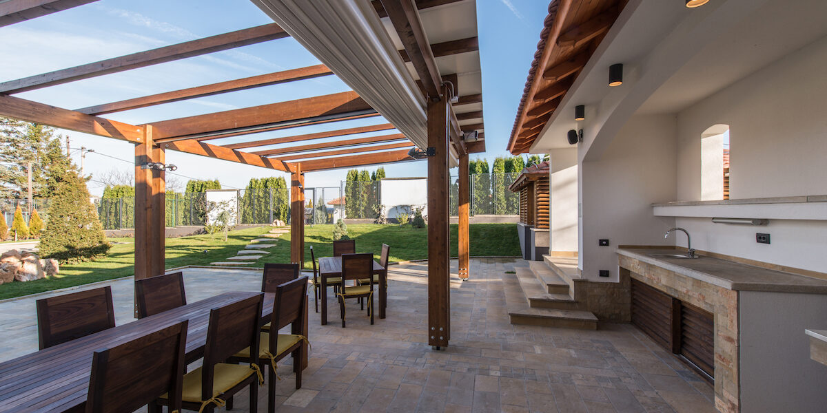 artisan menuisier pergola auch