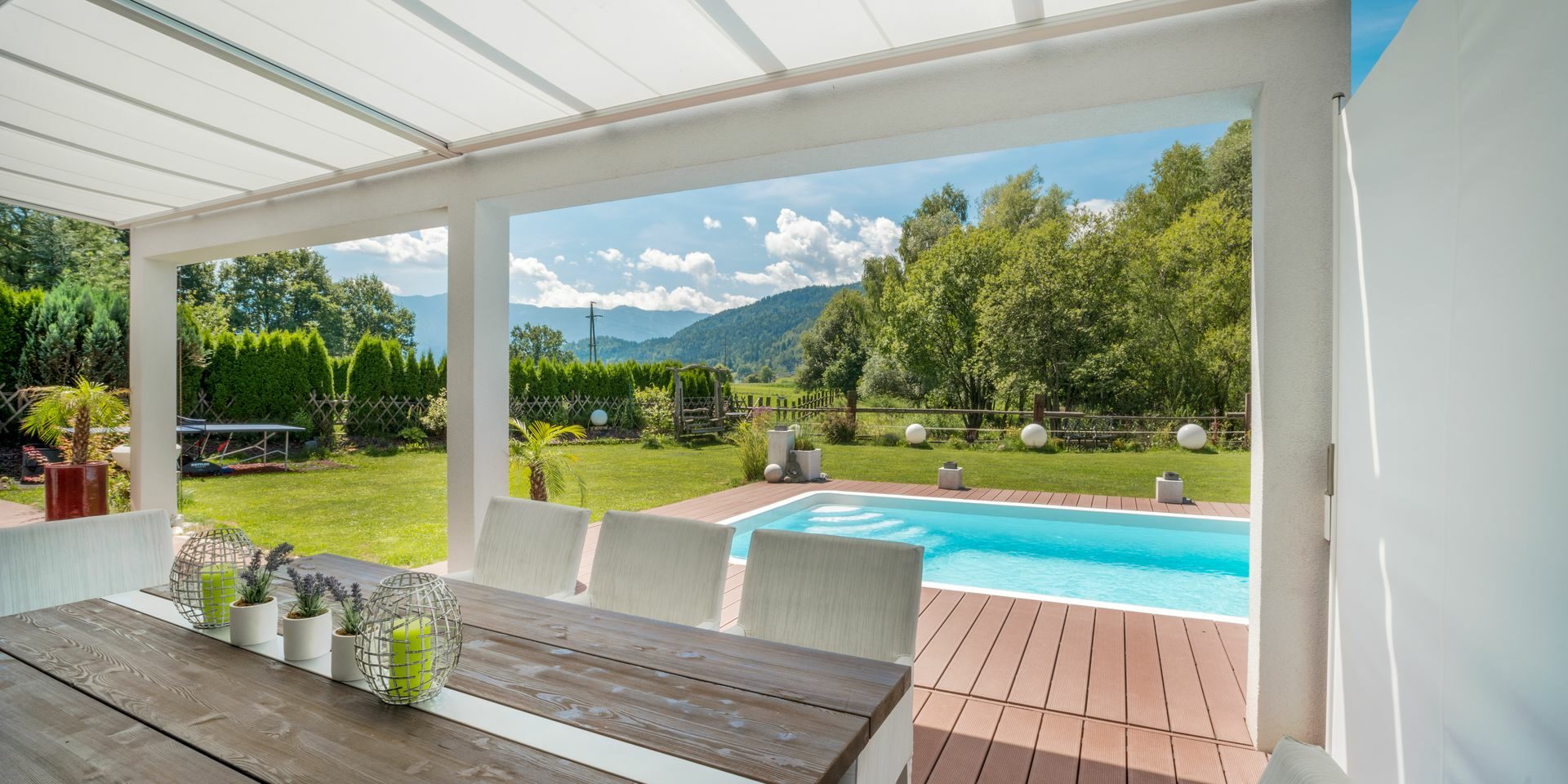 store exterieur auch