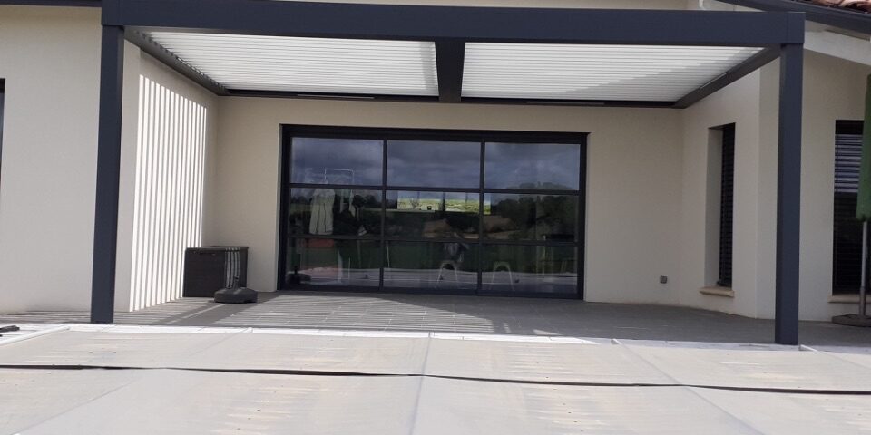 menuiseries pergola auch