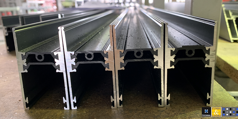 fenetre aluminium auch 32