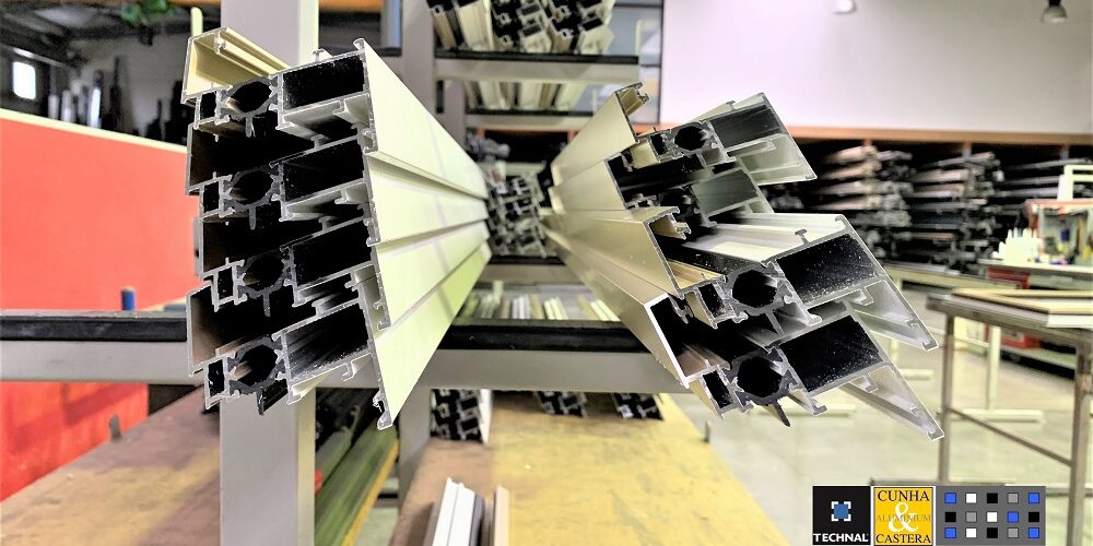 baie coulissante technal auch site