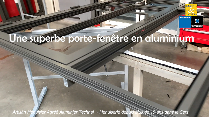 porte fenetre auch