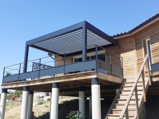 pergola bioclimatique auch