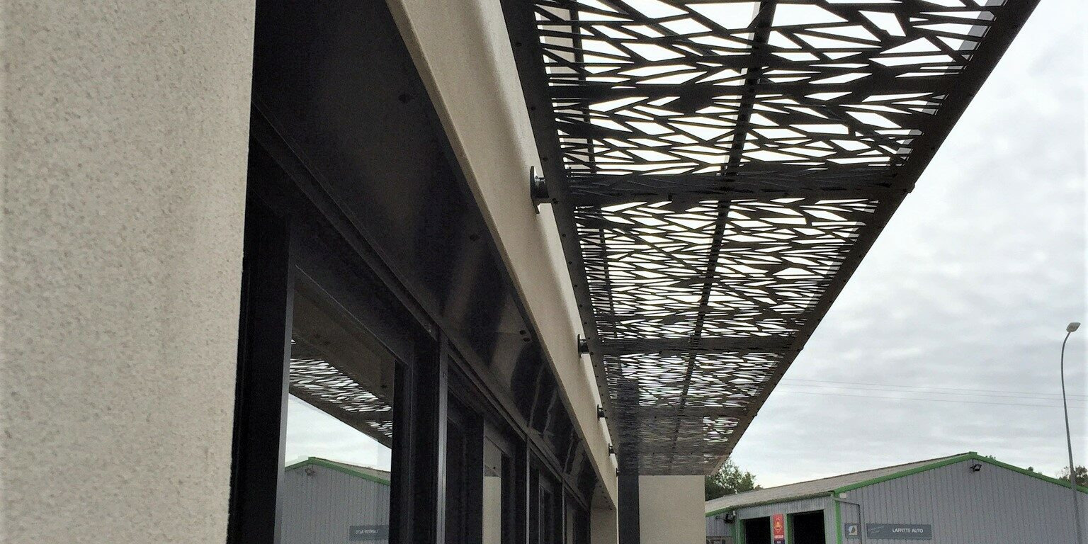 brise soleil menuisier auch