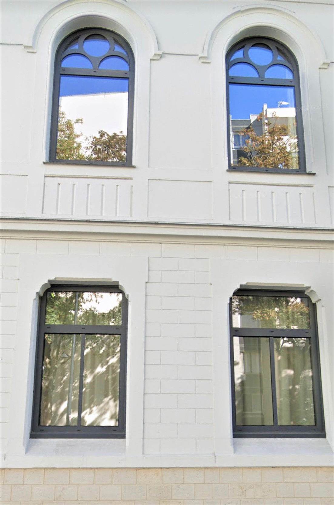 fenetre menuiserie auch