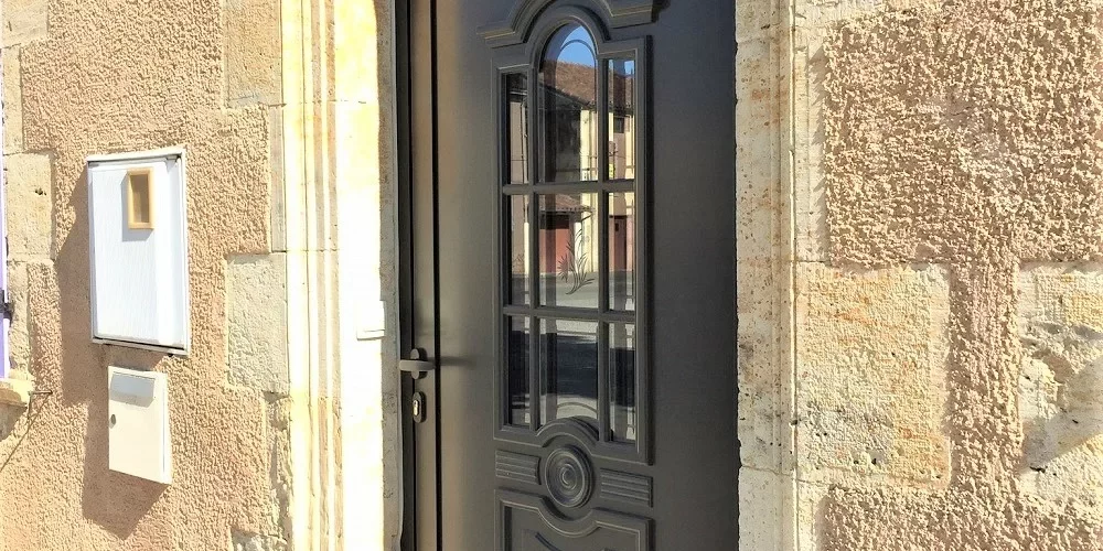 menuiserie porte technal auch