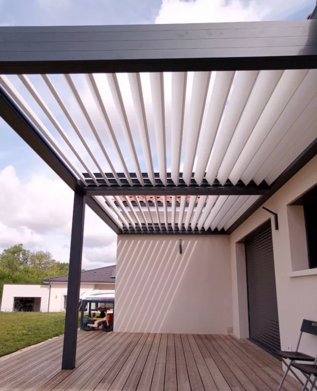 pergola menuisier auch