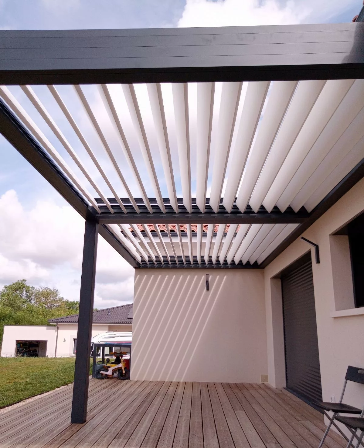 pergola menuisier auch