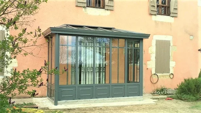 sas d’entrée auch sas d'entrée auch