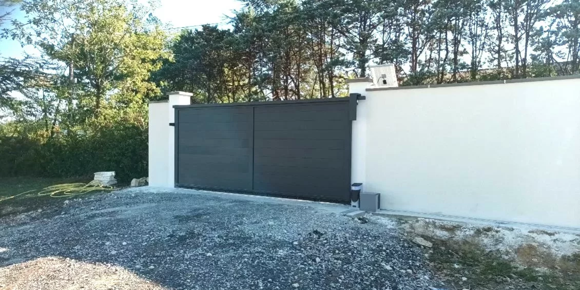 menuiserie portail auch