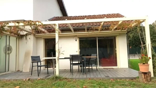 menuisier pergola auch