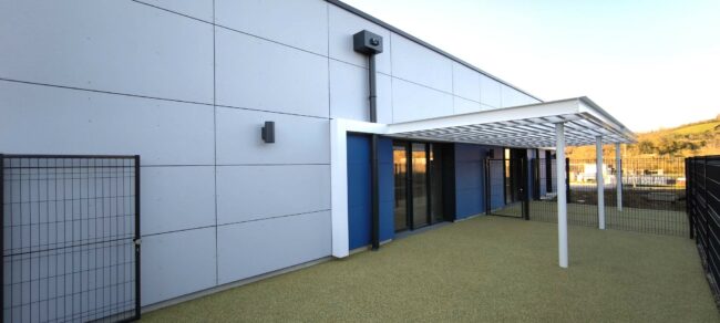 menuiserie porte auch