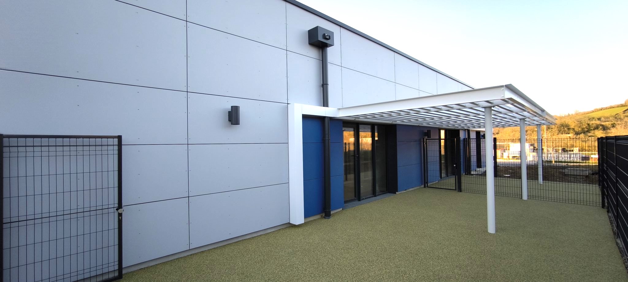 menuiserie porte auch