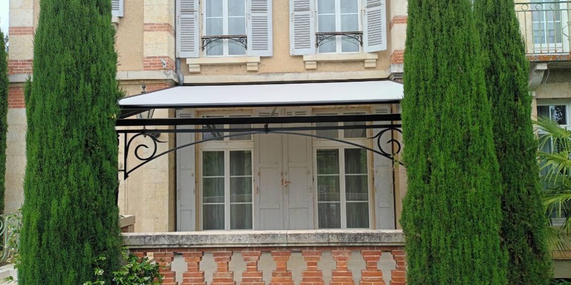 installateur store extérieur Auch