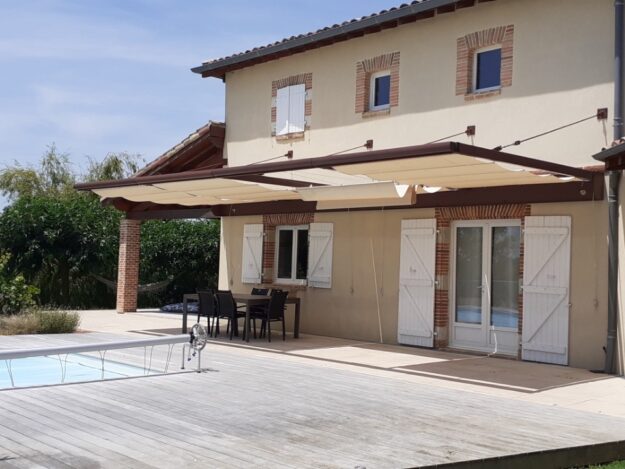 Prix store banne sur-mesure Gers