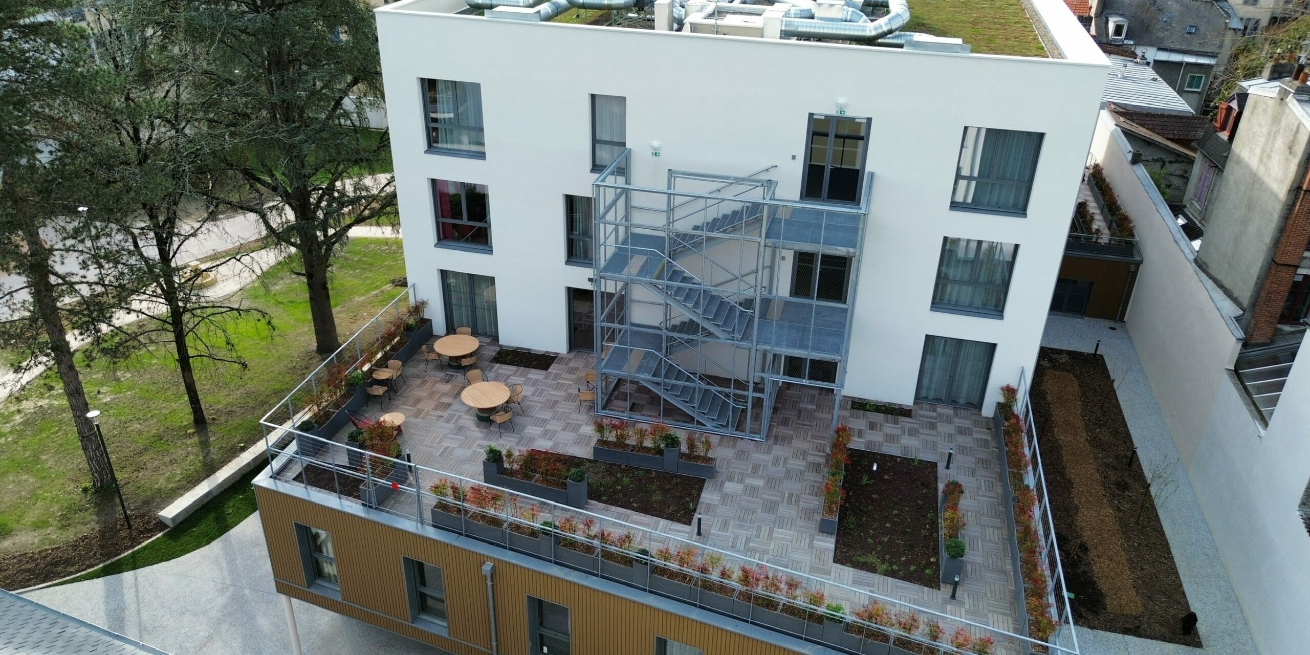 menuiserie-artisanale-auch-gers-scaled menuiserie-artisanale-auch-gers-scaled