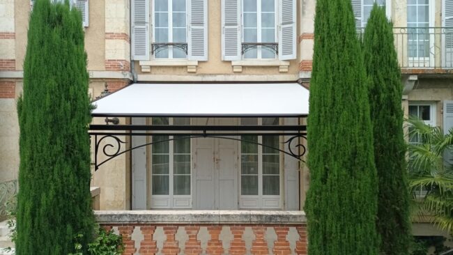 store exterieur gers