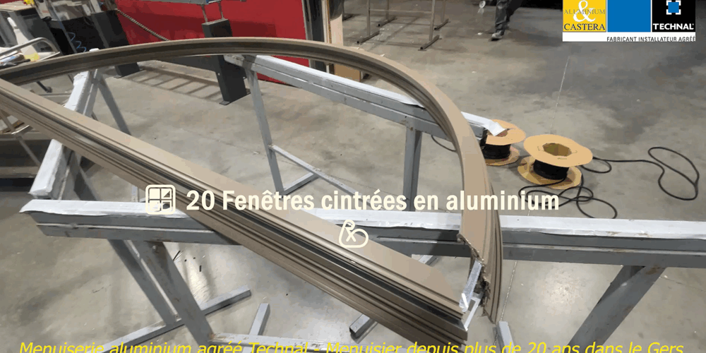 fenetre cintrée auch gers 32